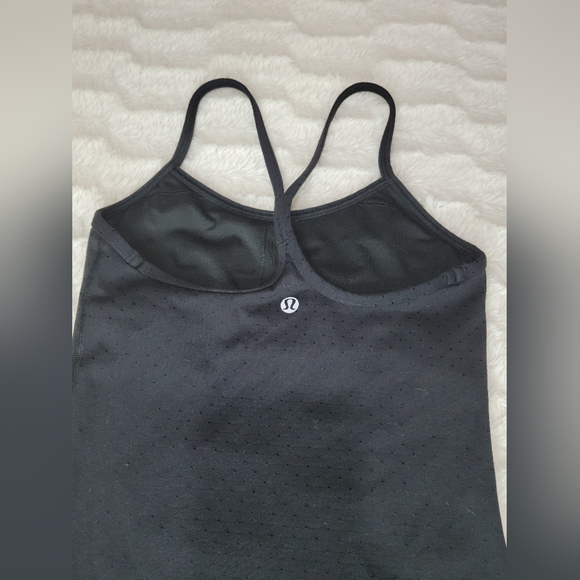 Tank top - Picture 2 of 5